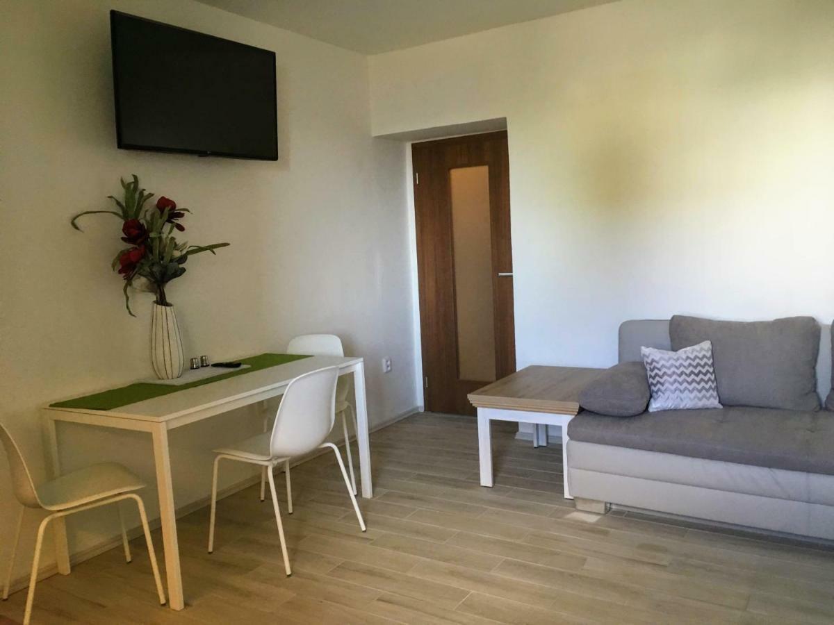 Apartmam Na Namesti II Opocno Exterior photo